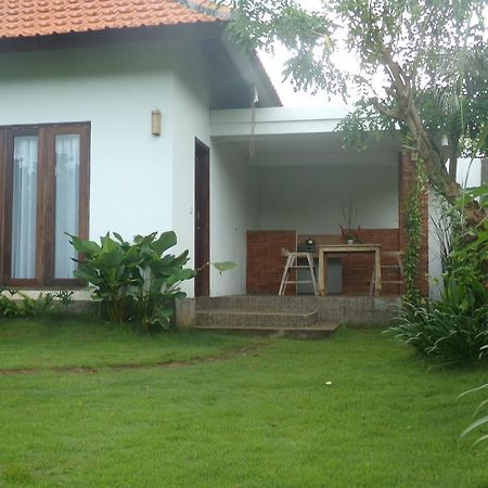 Green Bowl Bali Homestay Kuta Selatan Екстер'єр фото